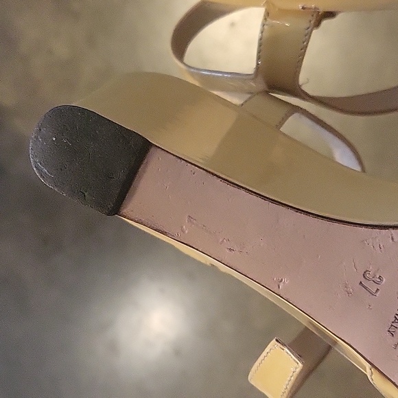 Prada Italy light yellow patent leather wedge heels shoes 37 6.5 - Picture 10 of 13